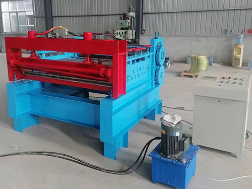 山东不锈钢压花机