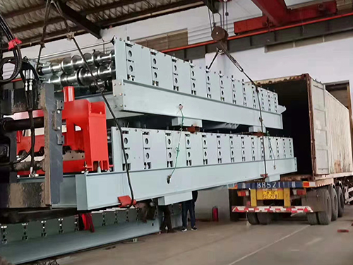 山东彩钢楼板成型机